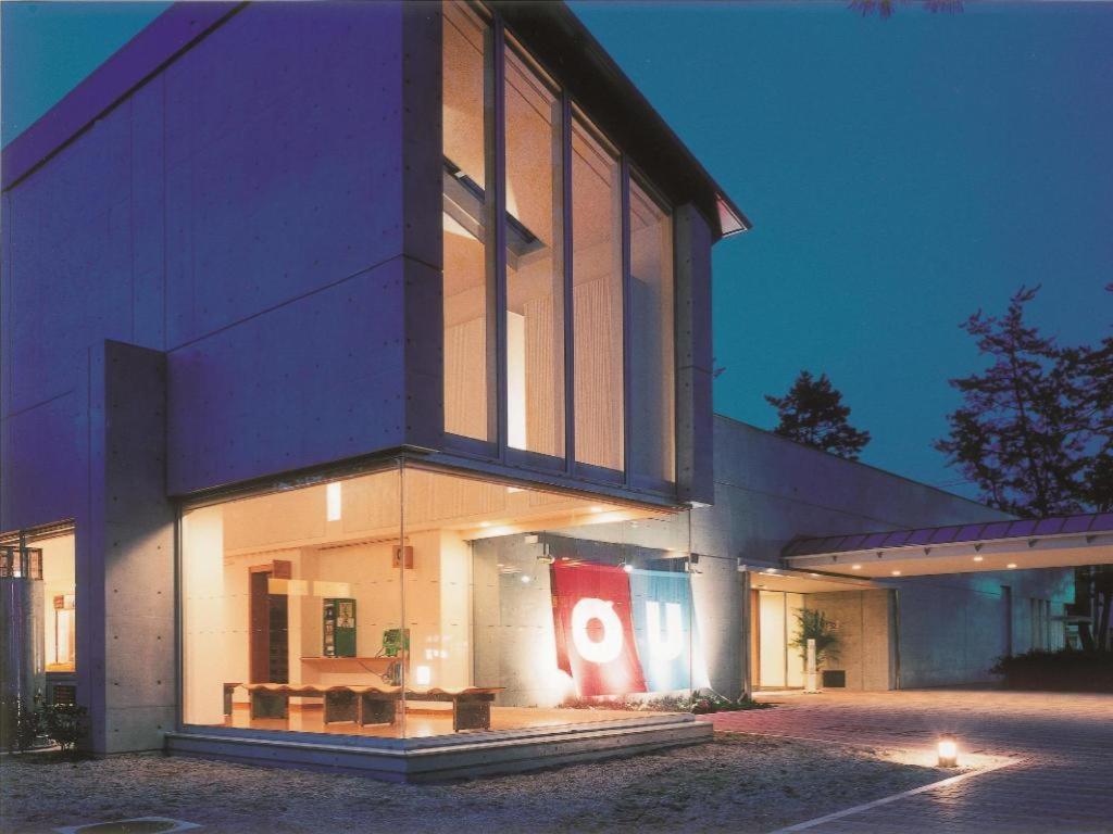 Ou Hotel Йонаґо Екстер'єр фото