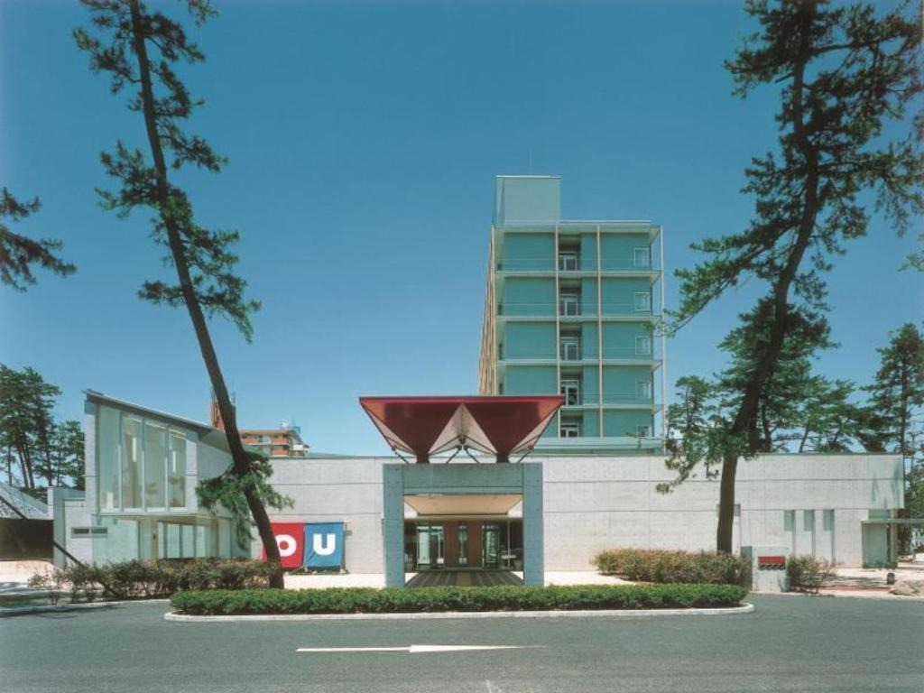 Ou Hotel Йонаґо Екстер'єр фото