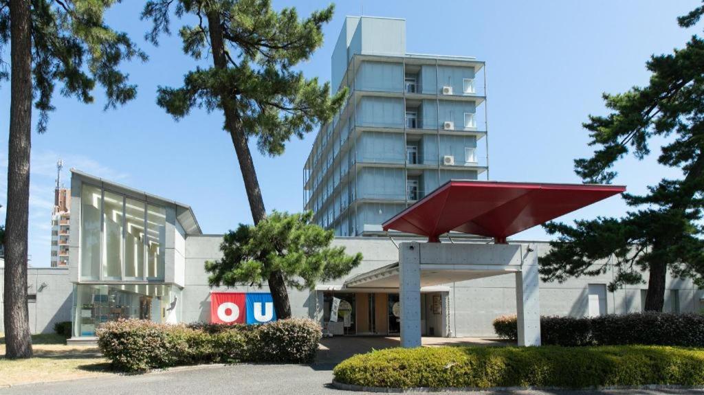 Ou Hotel Йонаґо Екстер'єр фото