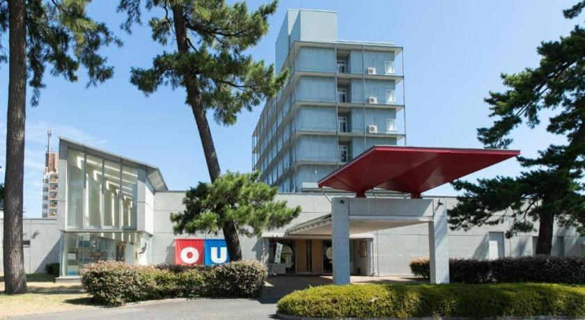 Ou Hotel Йонаґо Екстер'єр фото